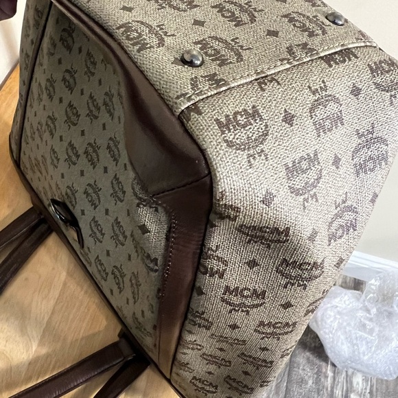 MCM Tote - Coated Canvas - Picture 7 of 16
